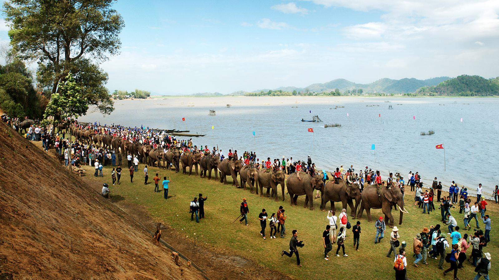 Nha Trang - Buon Ma Thuot - Lak Lake