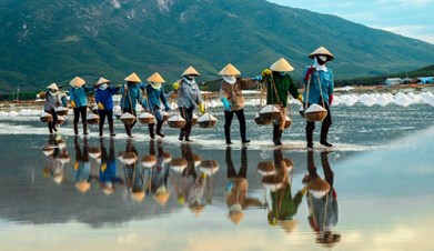 Nha Trang - Buon Ma Thuot - Lak Lake Private Tour