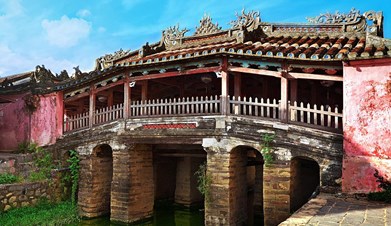 Discover Hue & Hoi An by train | Authentic package tour - 05 Days